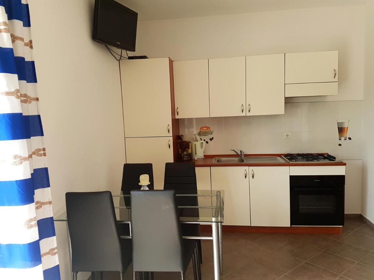 Apartments With A Parking Space Nin, Zadar - 13571 מראה חיצוני תמונה